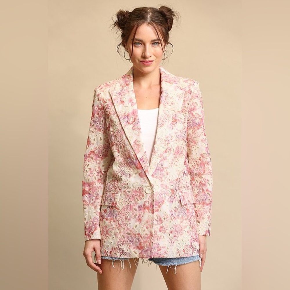 Embroidered Eyelet Blazer NWT